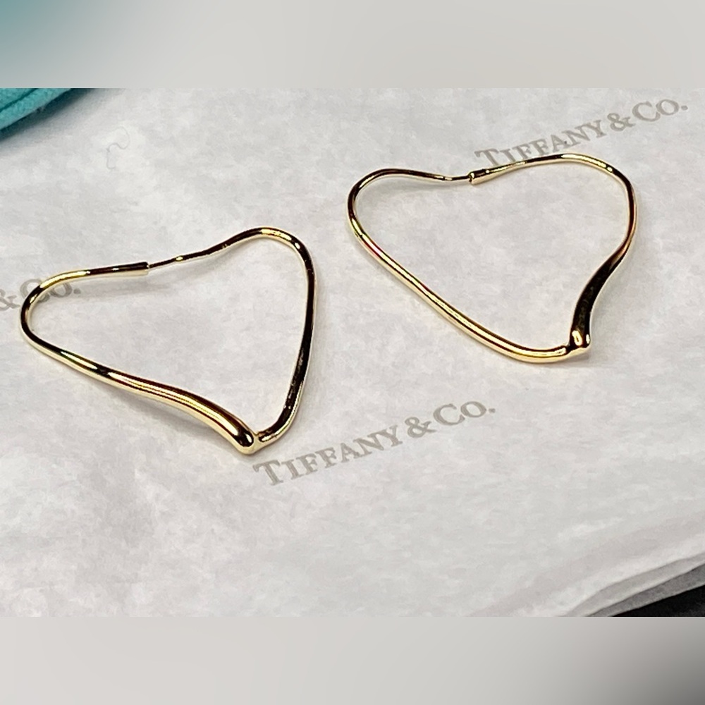 Tiffany & Co. 18K Gold Elsa Peretti Open Heart Hoop Earrings Medium Vintage 1974